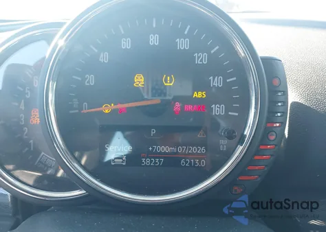 2017 Mini Clubman Cooper z USA, uszkodzony, nr VIN WMWLN5C30H2E33612